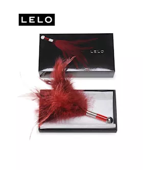 Lelo Tantra Feather Teaser