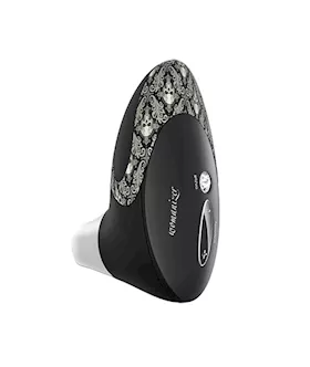 Womanizer Clitoral Stimulator Pro