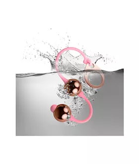 Rocks-off Golden Balls