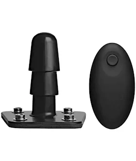 Vac-u-lock Remote Controlled Harness With Vibrating Plug 