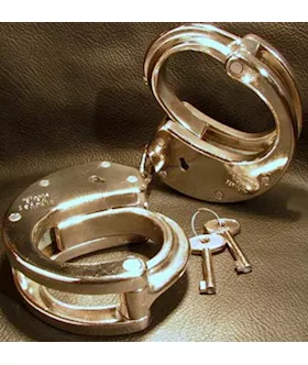 Clejuso Heavy Handcuffs Model 15