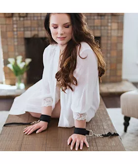 Sports Cuffs And Tethers Kit