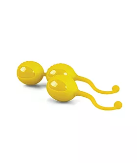 The Dukes Yellow White Package