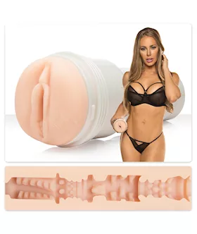 Fleshlight Girls Nicole Aniston Vagina