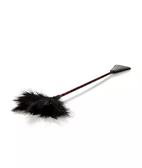 Scandal Feather Crop