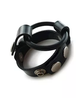 Snap On Ball Splitting Cock Harness Rubber