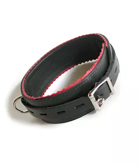Leather-lined Buckling Collar With Scalloped Edges