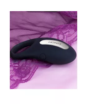 Svakom Wendy Vibrating Ring