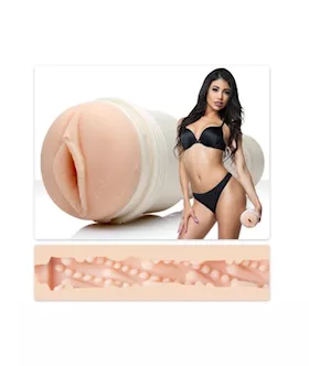 Fleshlight Girls Veronica Rodriguez Vagina