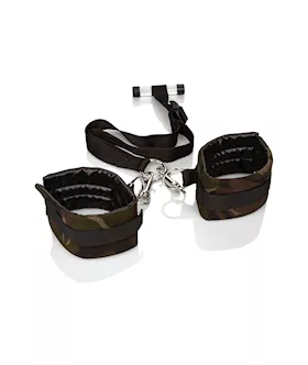 Colt  Over The Door Cuffs