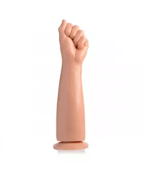 Fisto Clenched 13