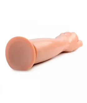 Fisto Clenched 13