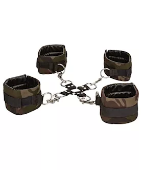Colt Camo Hog Tie
