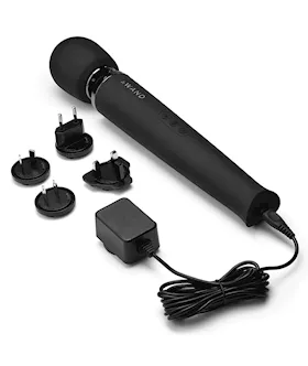 Le Wand Rechargeable Massager