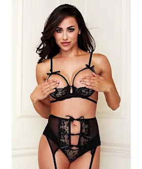 3pc Bra, Garter And G-string Set 