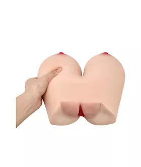 Juicy Breast And Pussy Masturbator