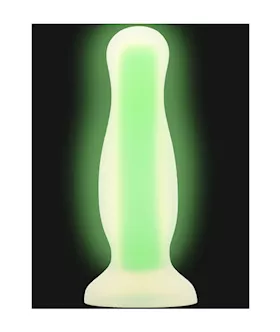 Play Glow In The Dark Butt Plug