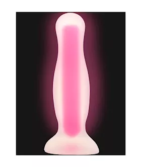 Play Glow In The Dark Butt Plug