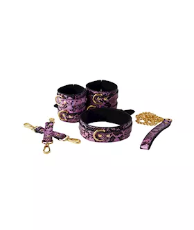 Share Satisfaction Snake-print Bondage Set In Handbag