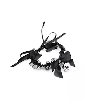 Kinki Lace Collar With Bell