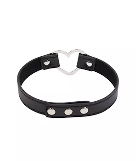 Kinki Heart Collar