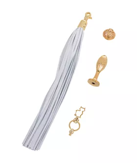 Sevanda Pony Tail With Pear-shaped Plug