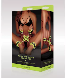 Whipsmart Glow In The Dark Wrist & Ankle Hogtie Set - Green