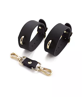 Cross Bondage Restraint Set