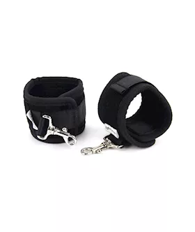 Slay Bed Restraint Set