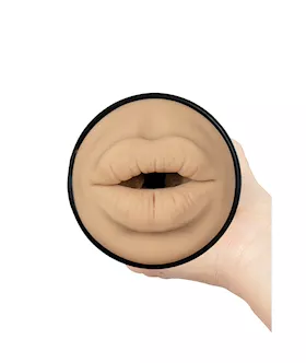 Feel Victoria June Mouth Powerblow Combo