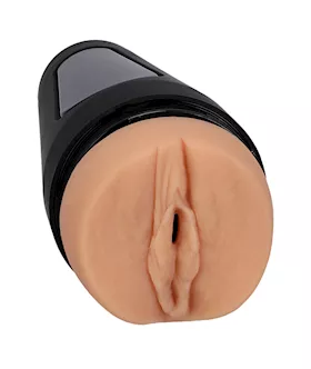 Main Squeeze Anna Claire Clouds Pussy Stroker