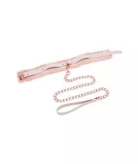 Peaches N Creame Fur Collar And Leash