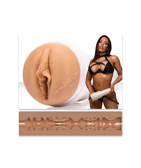 Fleshlight Girls Luna Star Glimmer Signature Vagina