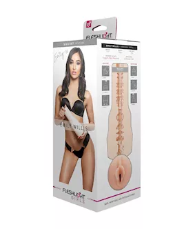 Fleshlight Girls Emily Willis Squirt Signature Vagina