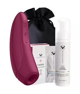 Satisfyer Curvy 1    Essentials Bundle