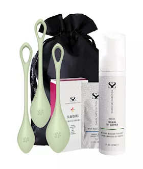 Satisfyer Yoni Power 2  Essentials Bundle