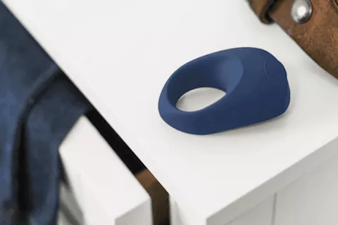 How to Use a Vibrating Cock Ring