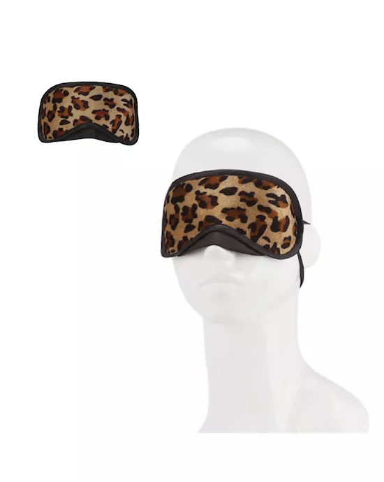 Peek-A-Boo Love Mask