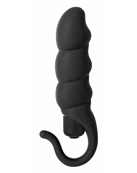 Minoo Black