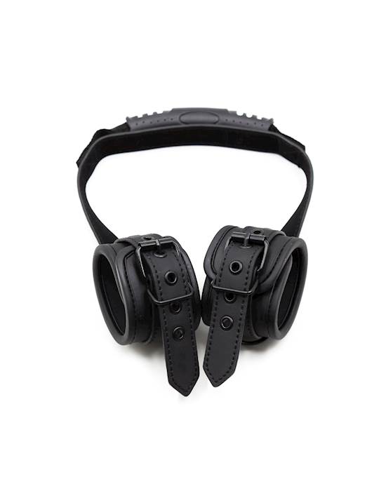 Vassal Cuffs