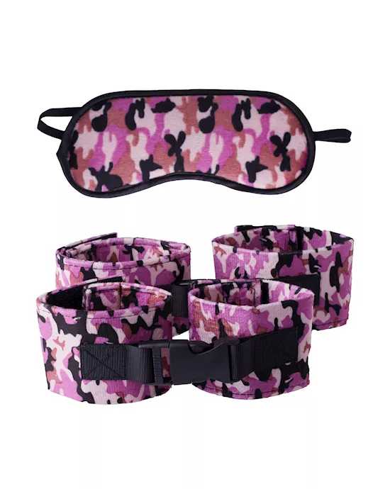 Camouflage Mask and Cuffs Set