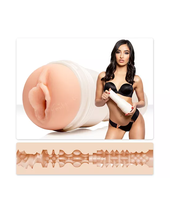 Fleshlight Girls Emily Willis Squirt Signature Vagina