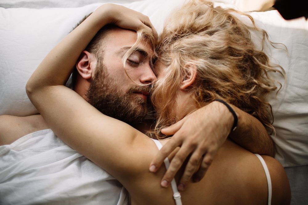 large_couple_using_adult_toys.jpg