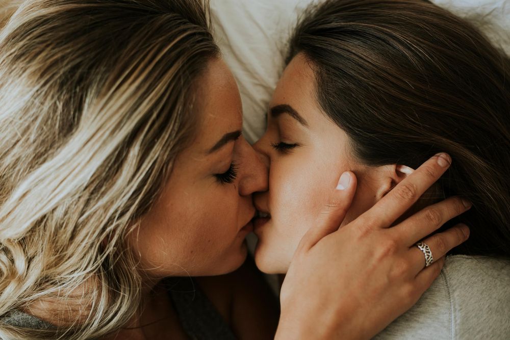 What types of sex toys do couples enjoy?