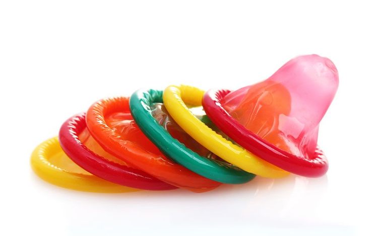medium_Condom.jpg