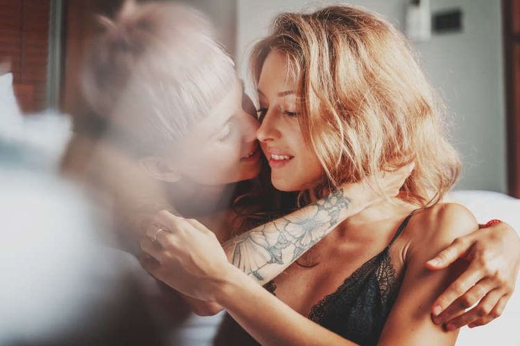 medium_lesbian_guide_a_to_z.jpg